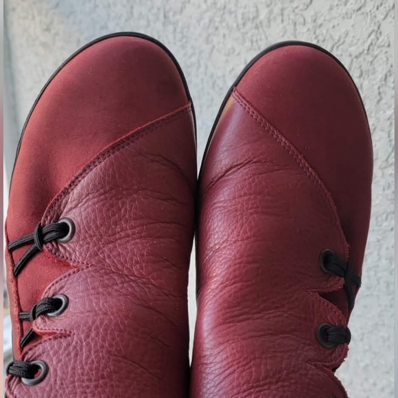 Arche Women's Bordeaux Leather Moccasins - Picture 9 of 12